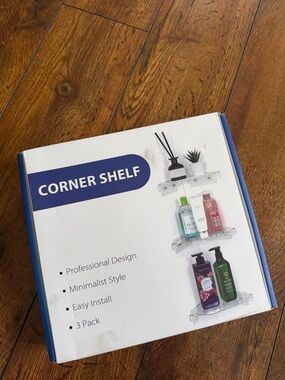 Amazon Corner Shelf Set in White and Blue